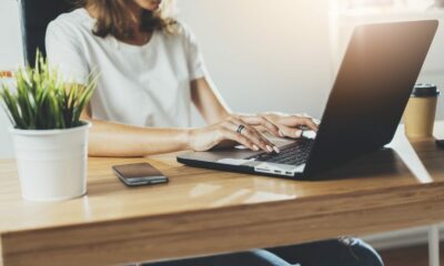 girl with laptop